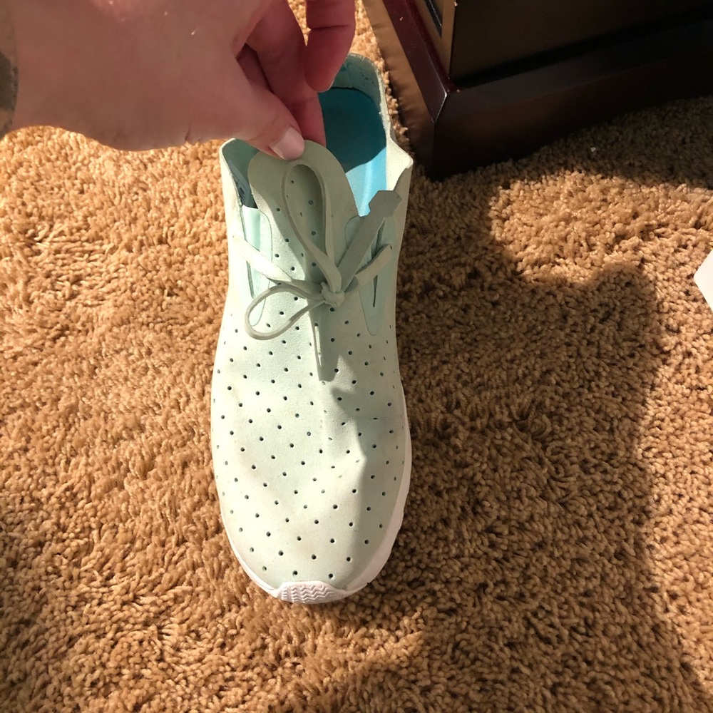 Native shoes - Picture 2 of 5